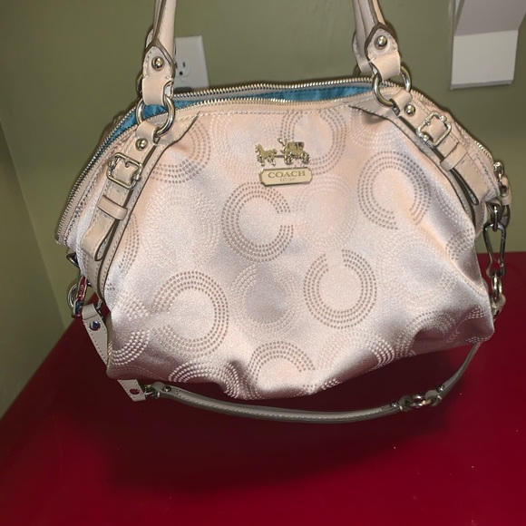 Coach Madison dotted op art satchel - Picture 6 of 8